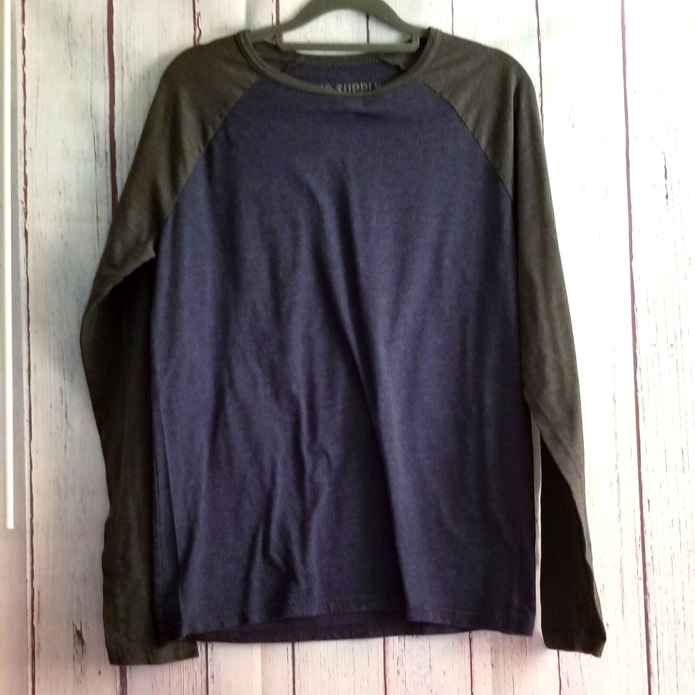 Men's Medium Longsleeve Mossimo
